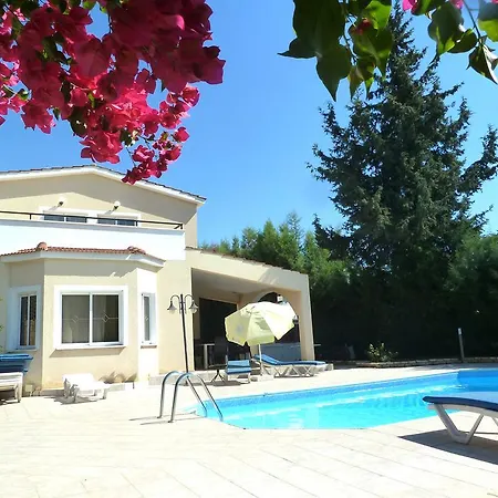 Golden Nest * Peyia